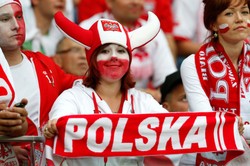 Pół miliona turystów więcej ciągnie do Polski. WIDEO