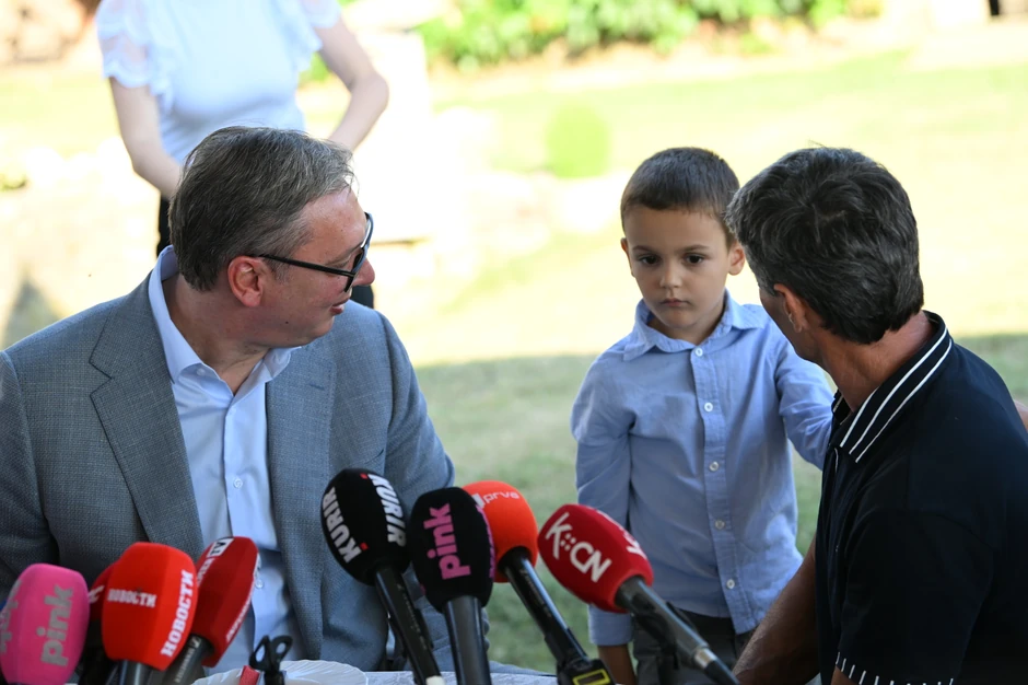 Vučić u Jadranskoj Lešnici