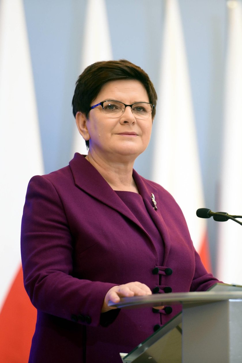 Szydło traci cierpliwość. „To wierutne kłamstwo”