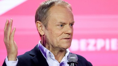 Tusk odpowiedział na pytanie o pracownika TVP. "Zatruwają pana umysł, nie mój"