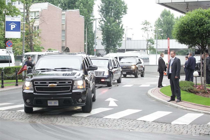 Obama śpi w hotelu zamienionym w twierdzę