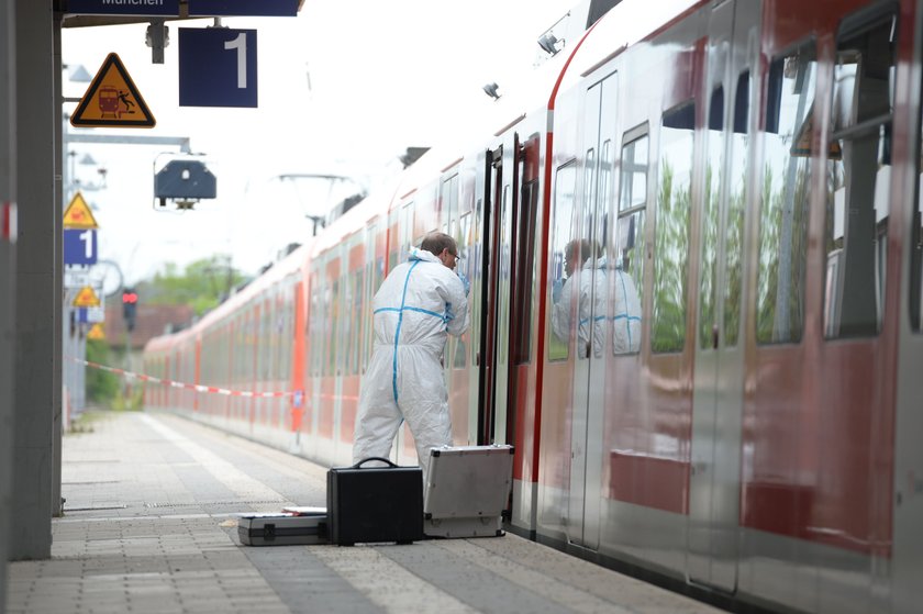 Atak pod Monachium. Napastnik krzyczał Allahu Akbar