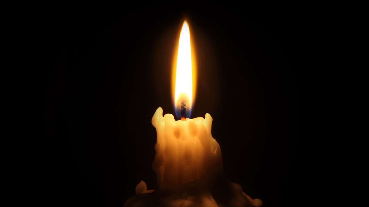 Čo urobiť so zvyškami sviečok po sviatkoch?