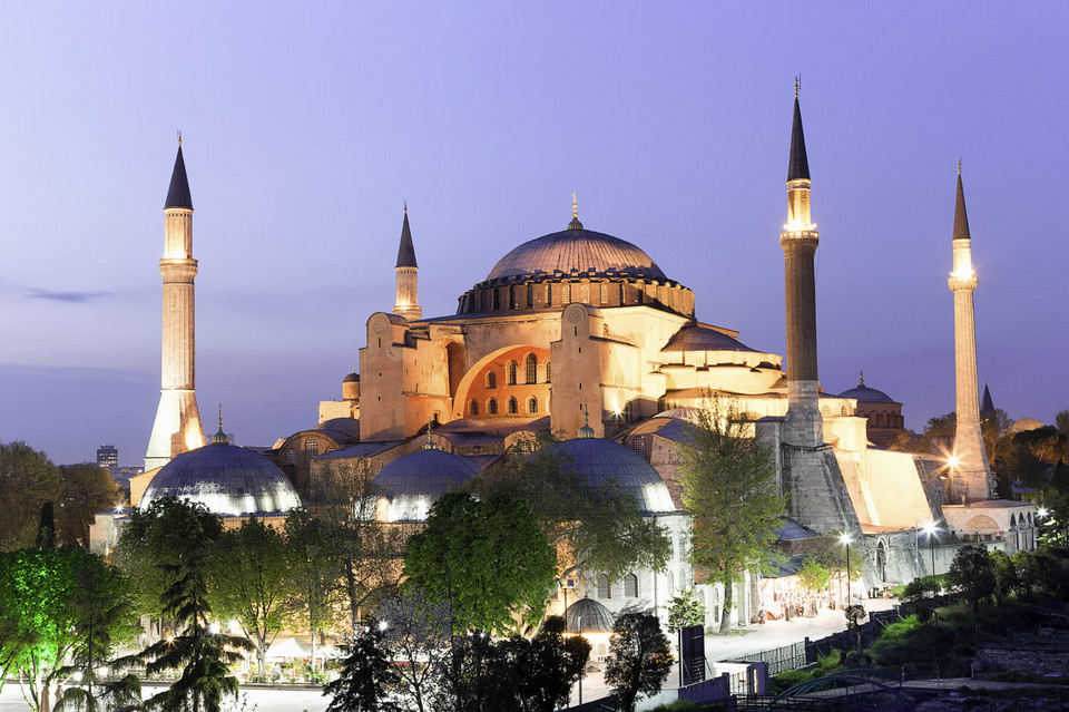 15. Hagia Sophia w Stambule, Turcja