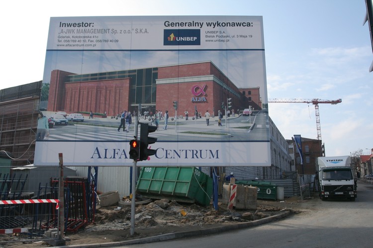 Robotnik zginął na budowie galerii handlowej w Białymstoku