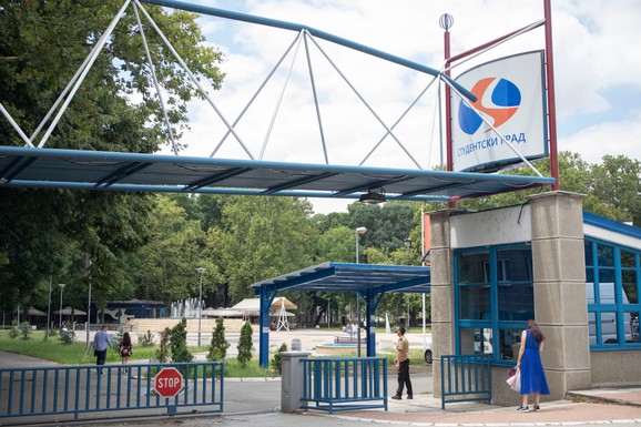 Smeštaj od 1.600 dinara, a sva tri obroka samo 266: Ministarstvo prosvete raspisalo konkurs za studentske domove, evo koji su rokovi