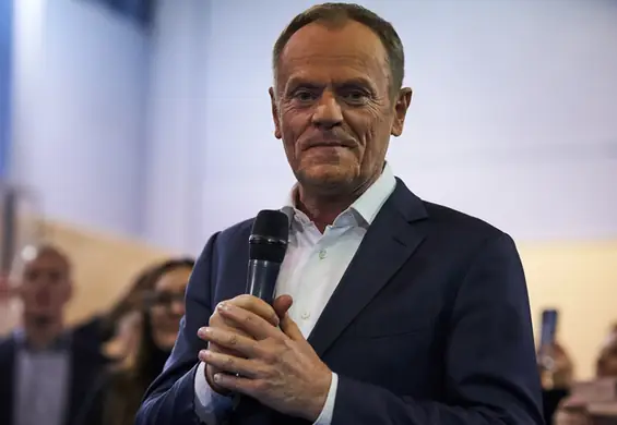 Tusk zapowiada kredyt 0 proc. na pierwsze mieszkanie i dopłatę 600 zł do najmu. "To upasie banki"