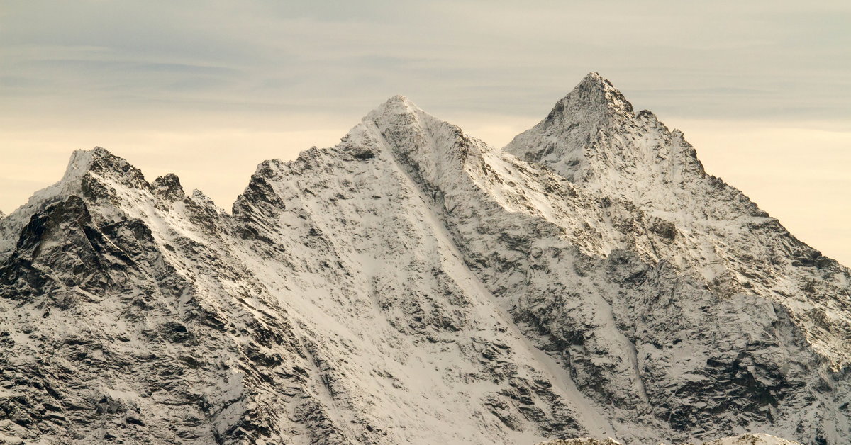 Tragedia en las montañas Tatra.  El joven de 21 años resbaló y cayó más de 1.000 metros