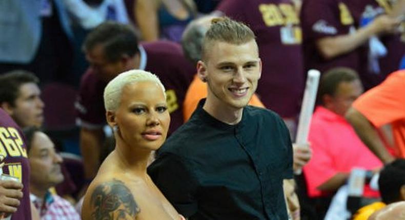 Amber Rose splits from Machine Gun Kelly