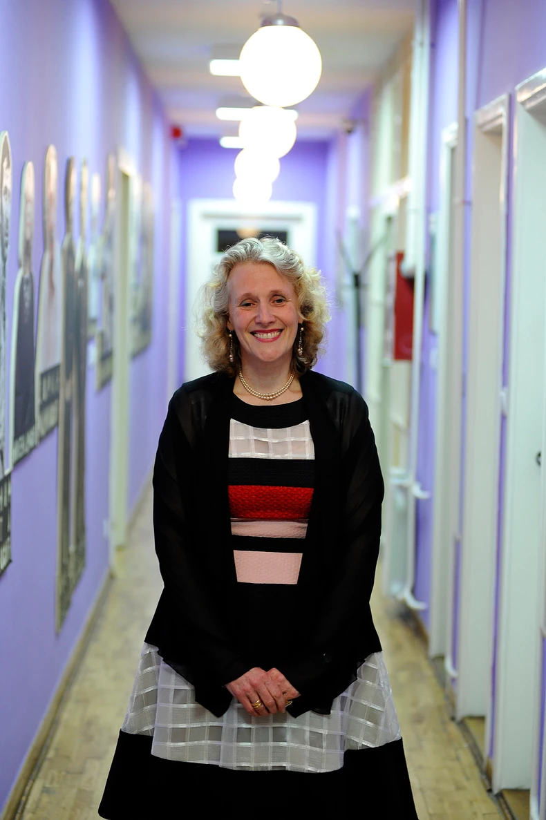 Lavinija Davenport u Parobrodu