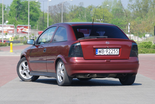 Opel Astra II - Dla singla bez sportowej żyłki