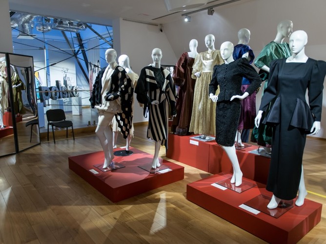 Modna i już! Moda w PRL