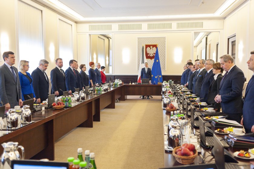 Szykują się wielkie zmiany w rządze. PiS rozważa likwidację stanowisk