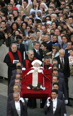 VATICAN-POPE