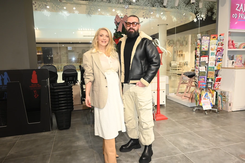 Nikolina Kovač i Saša Kapor čekaju treće dete