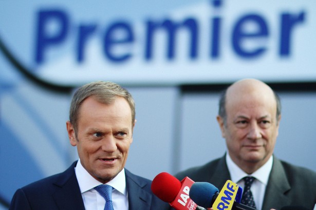 Donald Tusk wraz z Jackiem Rostowskim