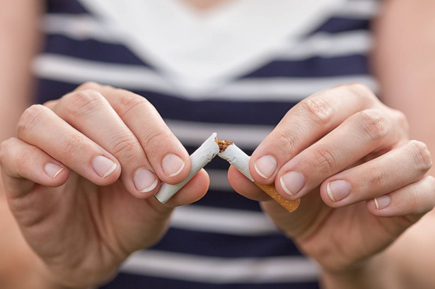 Czy różnice wagowe suszu tytoniowego podlegają opodatkowaniu akcyzą?