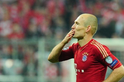 Arjen Robben Bayern Barcelona świętowanie