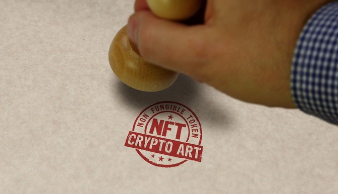 Nezamenljivi token