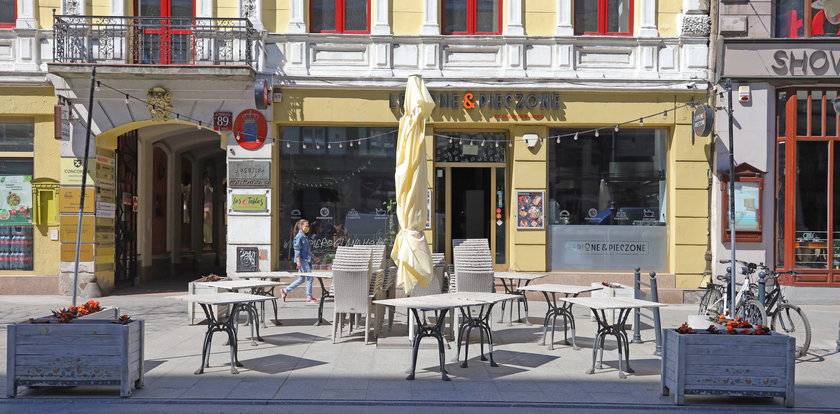 Restauratorzy szykują ogródki na otwarcie