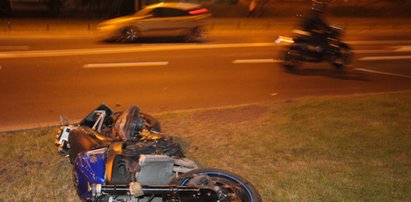 Śmierć motocyklisty. Zginął przygnieciony furgonetką