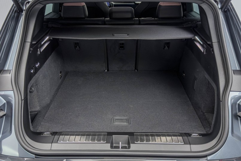 Porsche Cayenne Electric