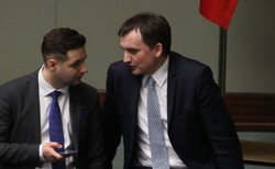 Kulisy awantury o Zaradkiewicza. Jaki uderza w Pawłowicz