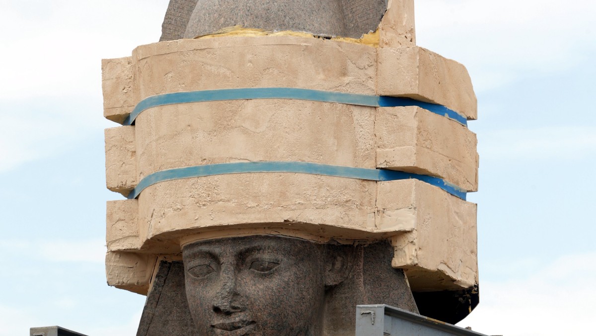 epa06472935 - RAMSES II STATUE MOVES TO NEW SPOT (Transportation ceremony of King Ramses II colossus at the Grand Egyptian Museum)