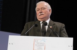 Wałęsa jest gotów mediować między Janukowyczem a opozycją