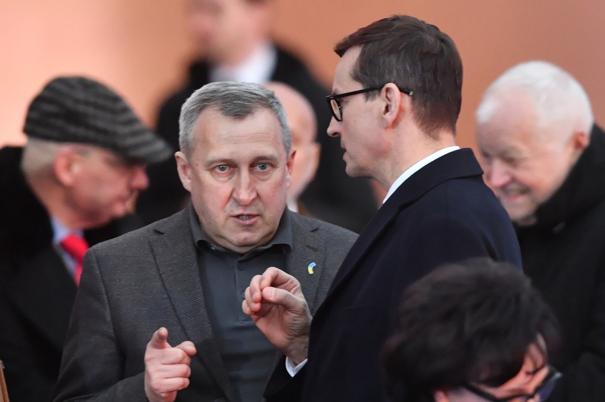 Mateusz Morawiecki, Andrij Deszczyca