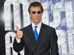 Dobre wieści: Robin Gibb za tydzień w domu
