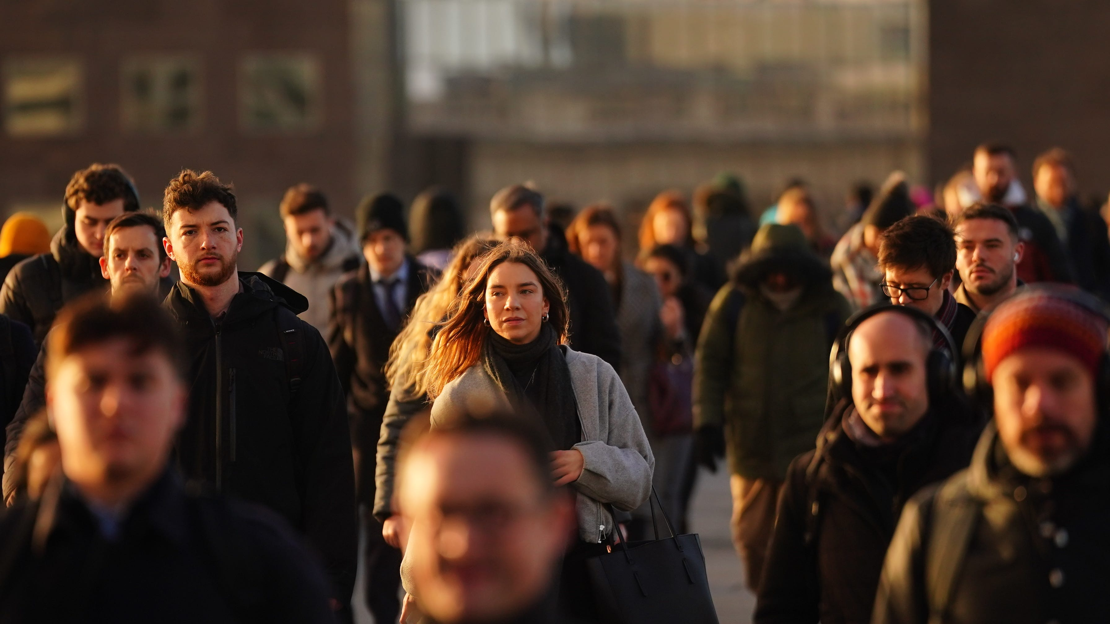 UK Economy Barely Grows as September Sees Shock Contraction