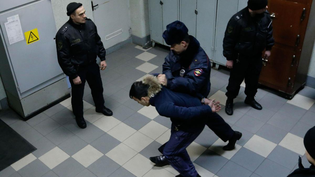 Suspected in involvement in organizing explosion in St. Petersburg metro face the court