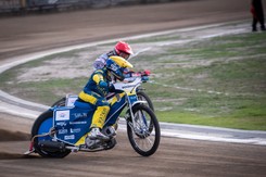 Beniaminek z Ostrowa nie sprawił niespodzianki i gładko przegrał z Motorem