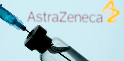 Szczepionka jak taksówka. Co wiemy o preparacie AstraZeneca?