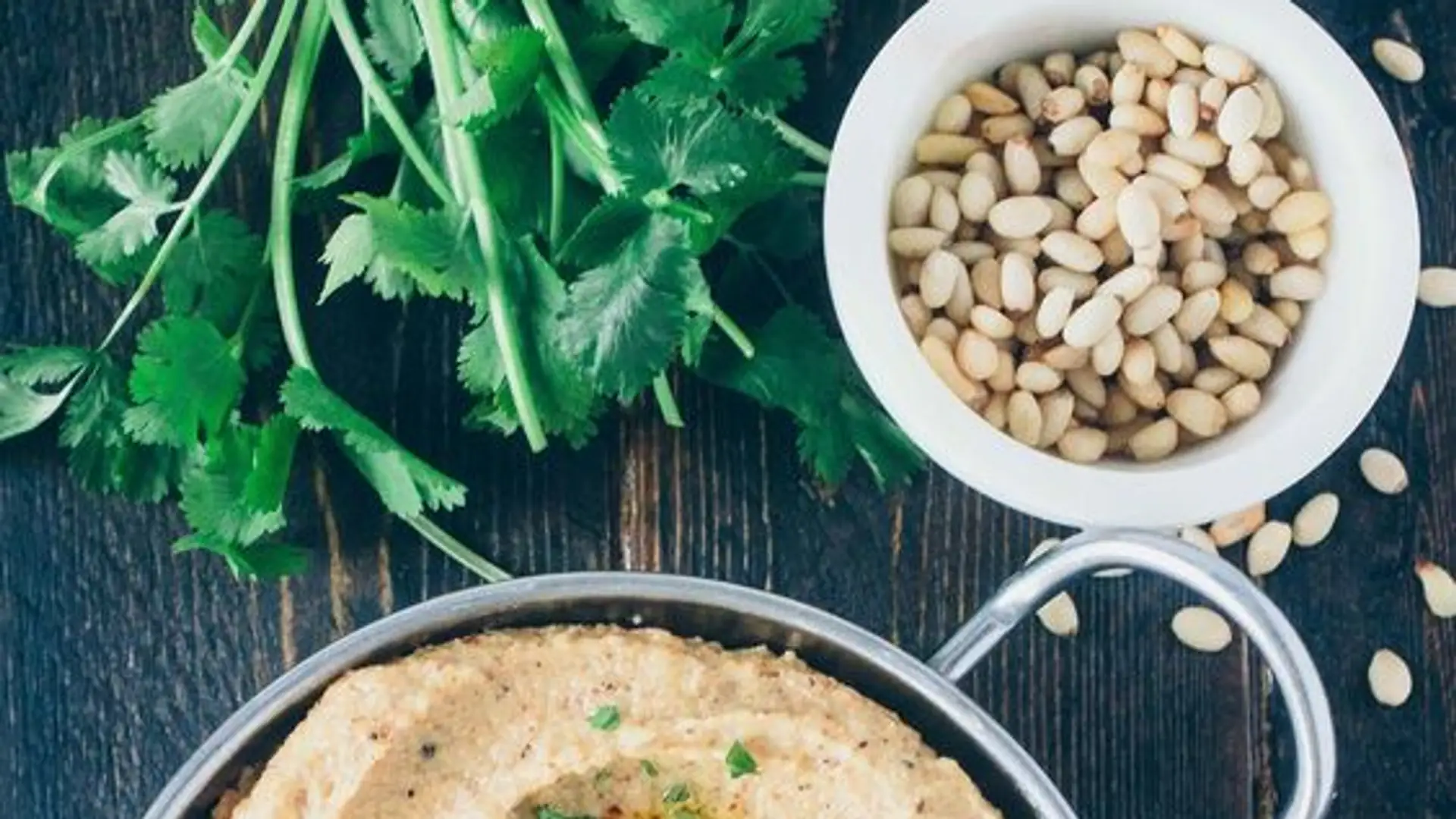 Kalafiorowa pasta do chleba - lepsza niż hummus!