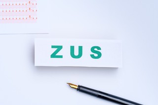 L4 pod lupą ZUS. Co oznaczają cyfry i kody? Sprawdź, co widzi Twój pracodawca