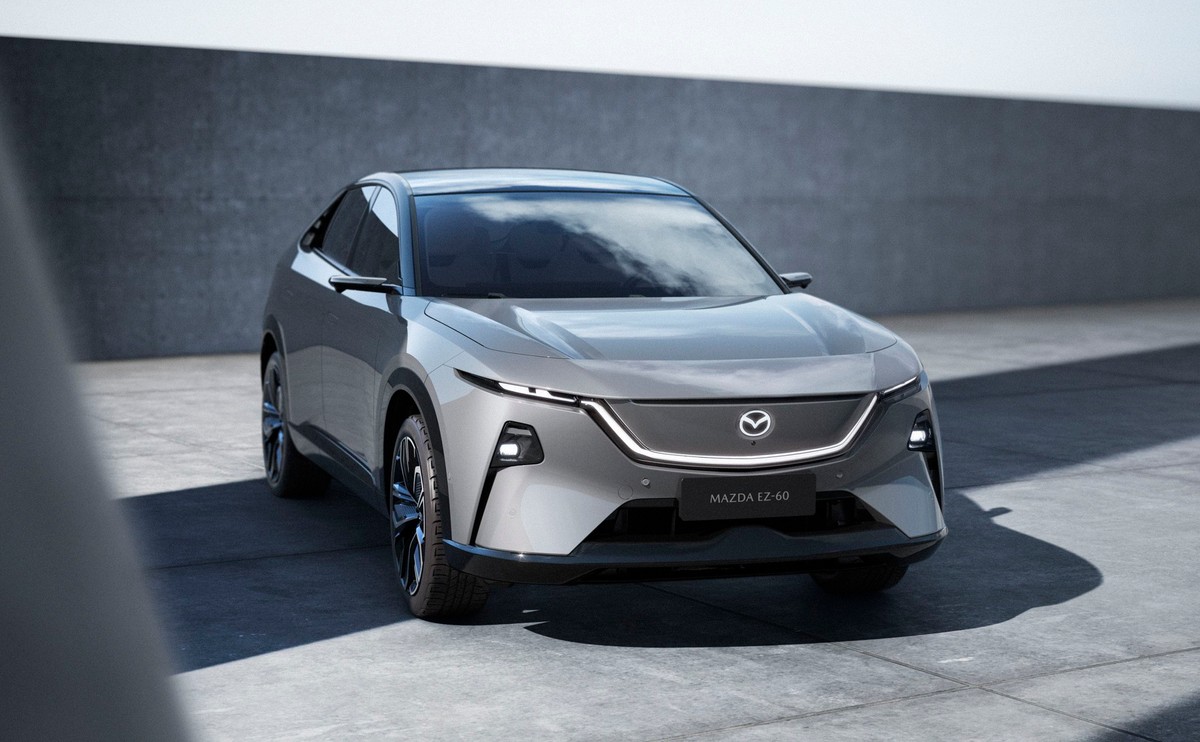 Nowa Mazda EZ-60 nadciąga do Polski