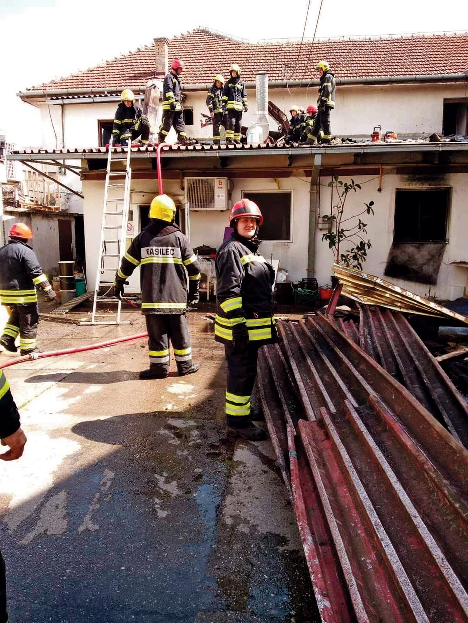 Ponos i dika DVD Kać- Jovana Božin mama je četvoro dece i hrabar spasilac