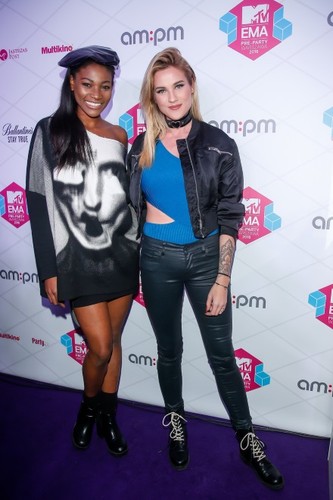 Osi Ugonoh; Karolina Gilon