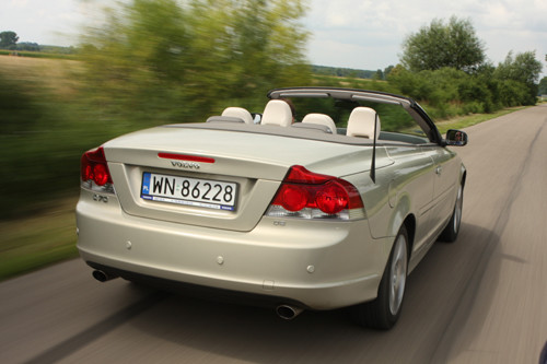 Prestiż na każdą pogodę. Test Volvo C70 D5