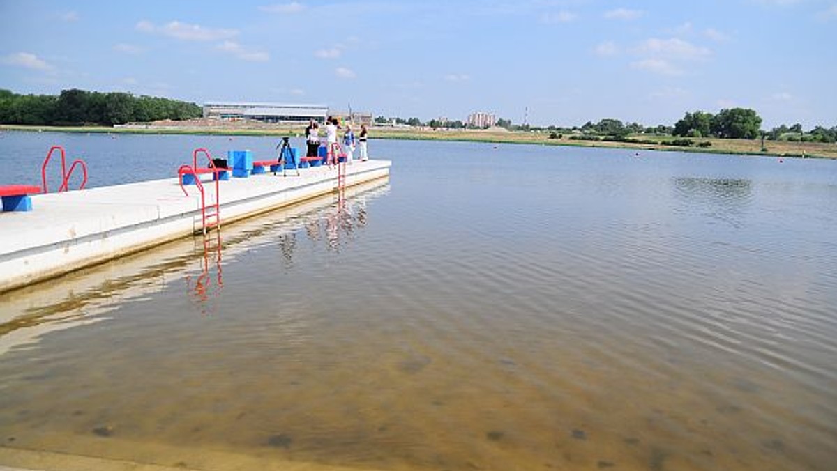 MM Poznań: Co najmniej do piątku nieczynne będzie kąpielisko nad poznańskim jeziorem Malta. - Zamknęliśmy je z ostrożności - przyznaje Ryszard Żukowski, dyrektor POSiR-u.