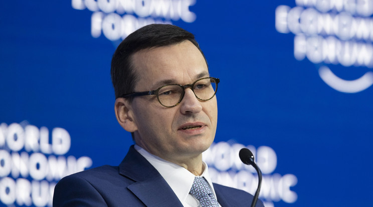 Mateusz Morawiecki / Fotó: MTI/EPA/KEYSTONE/Gian Ehrenzeller