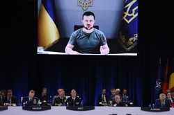 Zełenski podczas szczytu w Madrycie: Wsparcie Ukrainy albo wojna Rosji z NATO