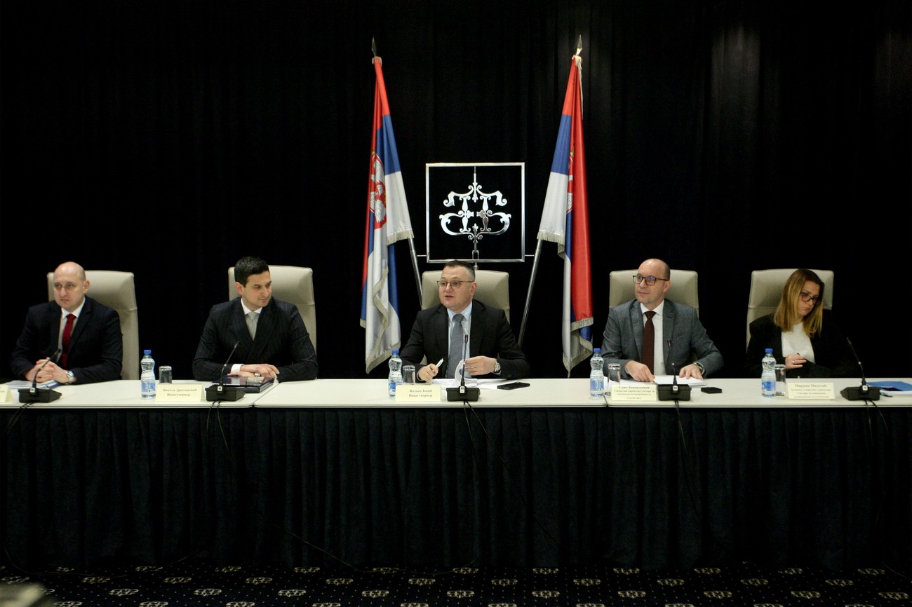 Da li ima Srbija dovoljno novca da otkupi deo: Nbs odgovorila! Devizne rezerve su dovoljne da bi mogao da se kupi NIS
