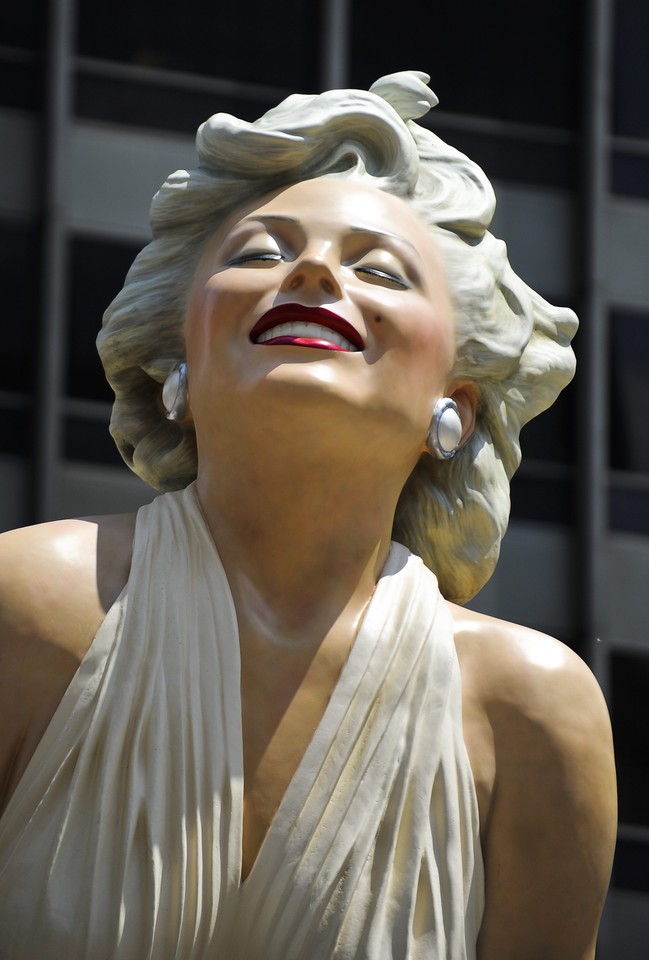 8-metrowa Marilyn Monroe