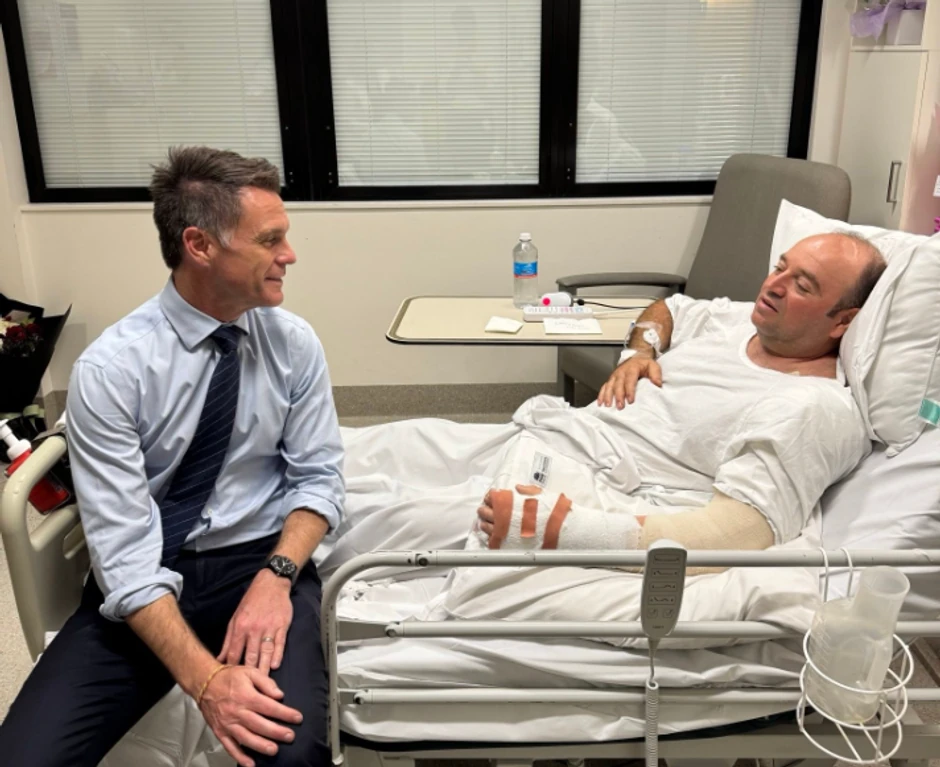 Premijer savezne države Novi Južni Vels Kris Mins posetio je u bolnici Ahmeda al Ahmeda