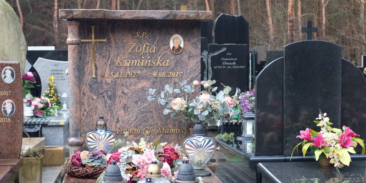 Grób Zofii Kamińskiej na cmentarzu w Józefowie.