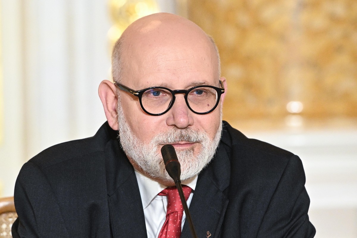 Przewodniczący Krajowej Rady Radiofonii i Telewizji RP Maciej Świrski