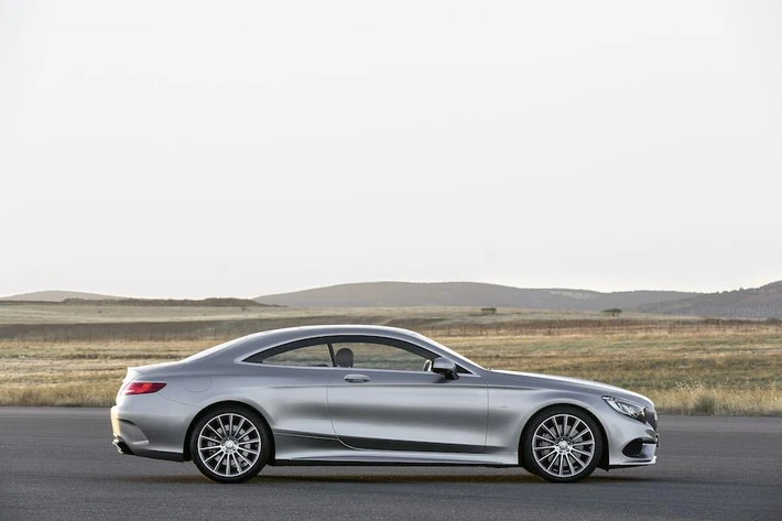 Mercedes-Benz S 500 4MATIC Coupe